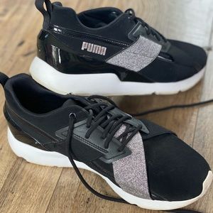 Puma Black Sparkle Sneakers VGUC 10.5 women’s